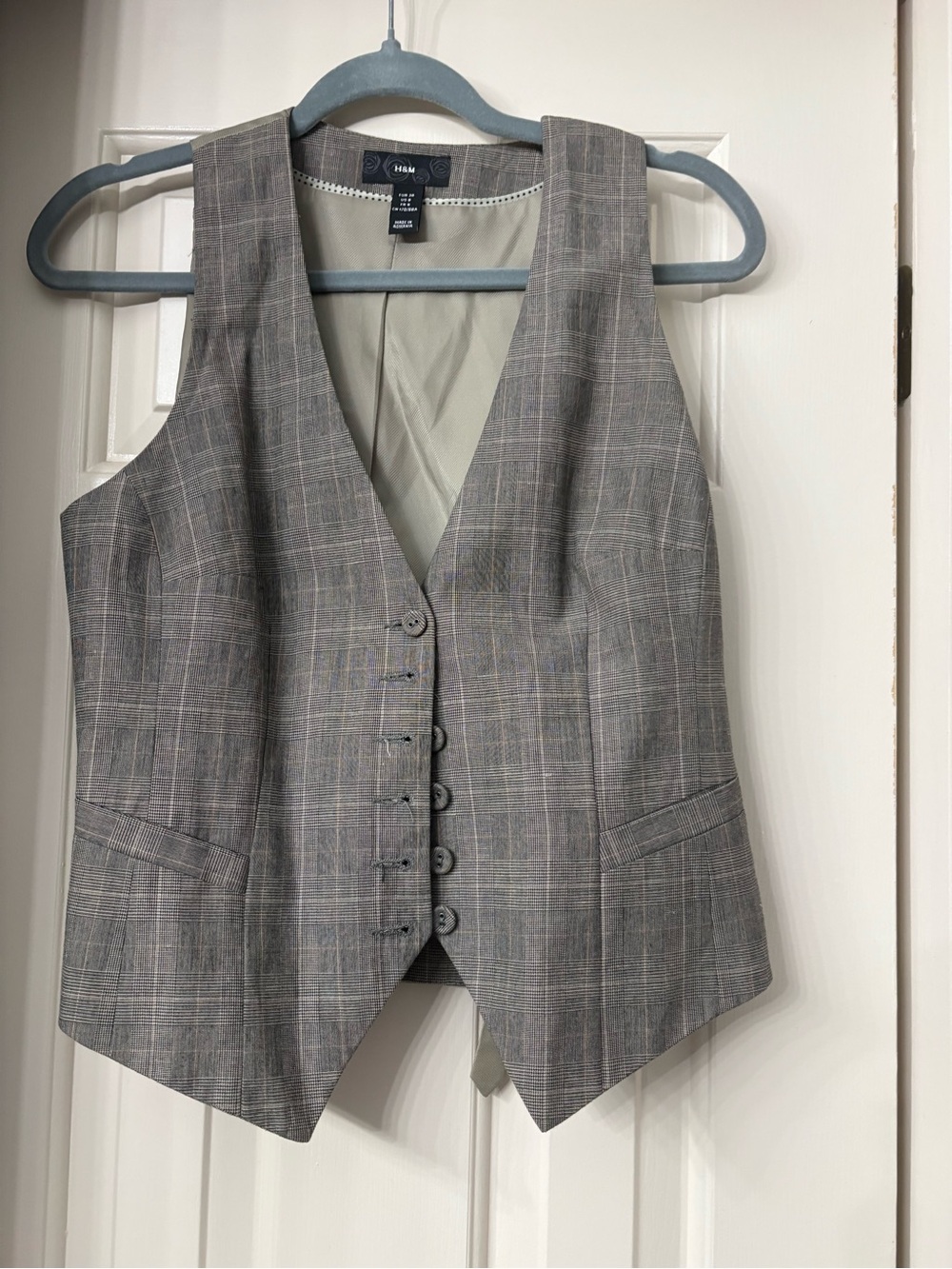 H&M Men's Gray Plaid Vest with Subtle Check